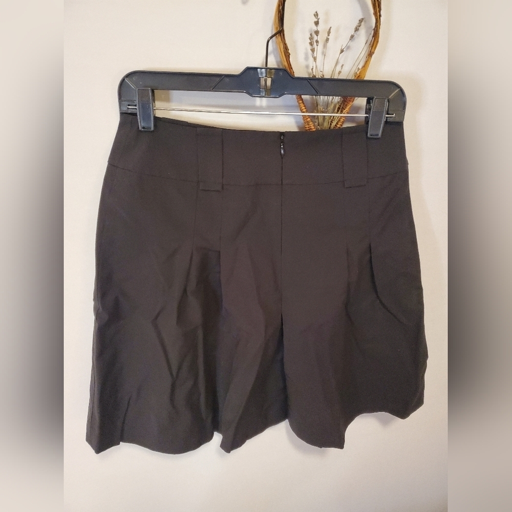 Ann Taylor Black Pleated Skirt - Picture 4 of 9